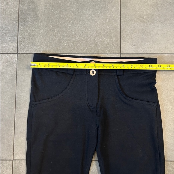 Freddy Low Rise Butt Lifting Jeans - Picture 7 of 12